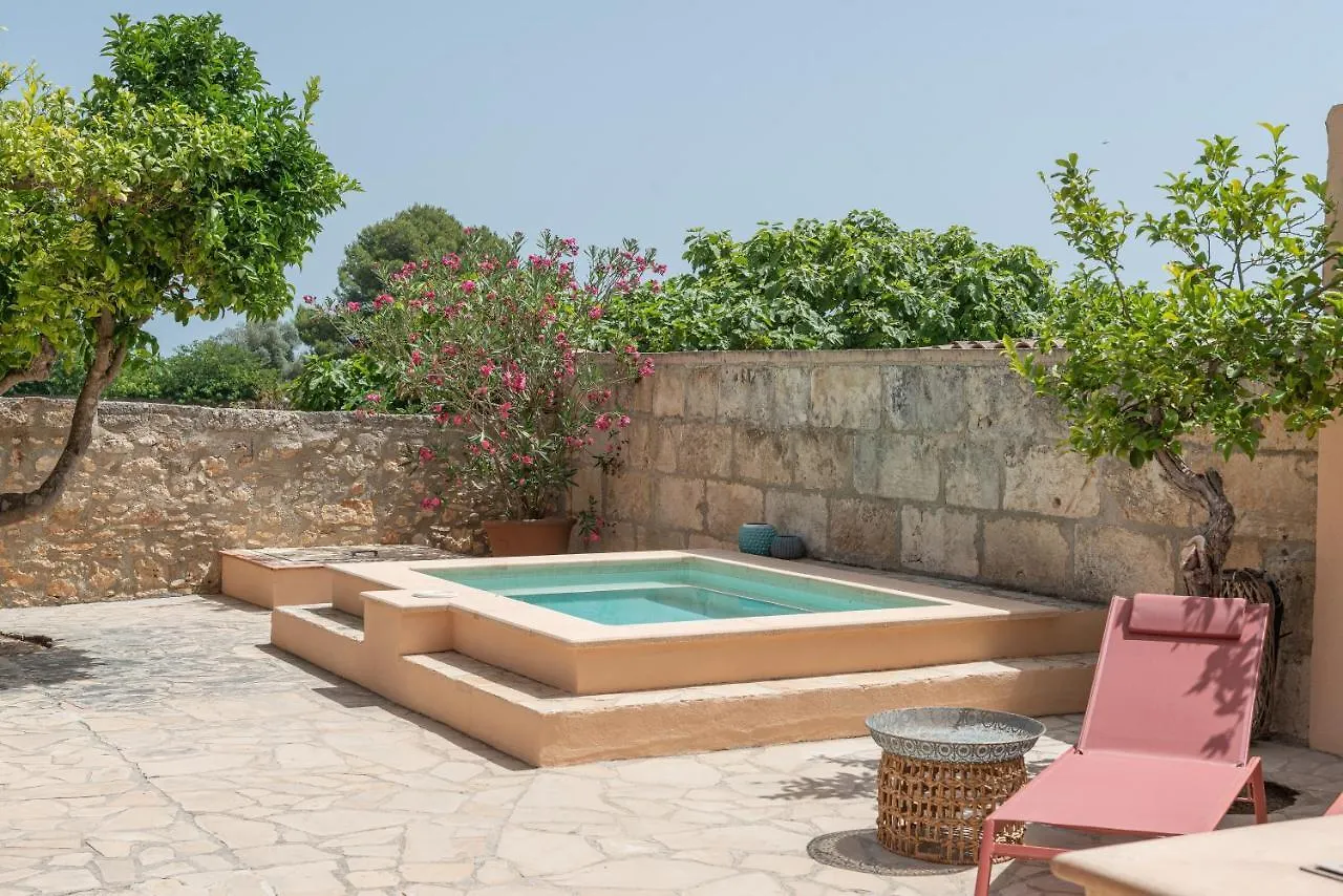 Villa Can Respira Santa Margalida Spain